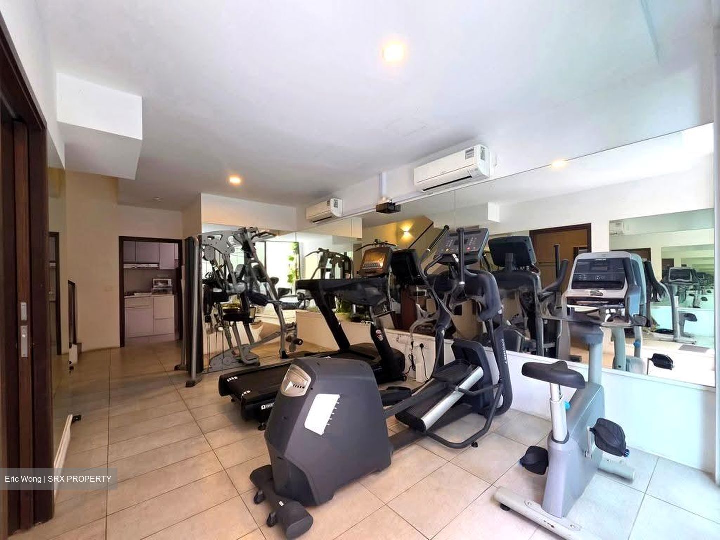 Senyum Residences (D14), Terrace #630549921